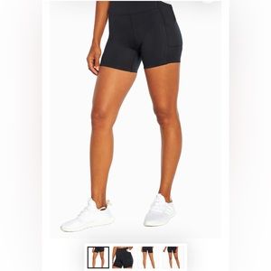 NWT Marika Short w/Pocket